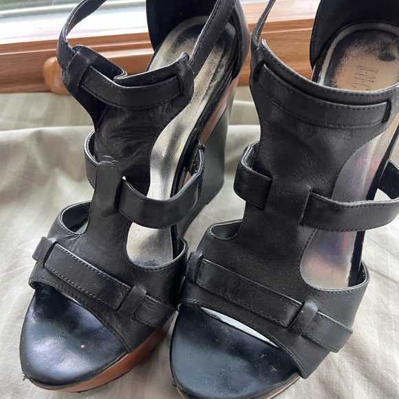 Black Wedge Sandals - Picture 5 of 6
